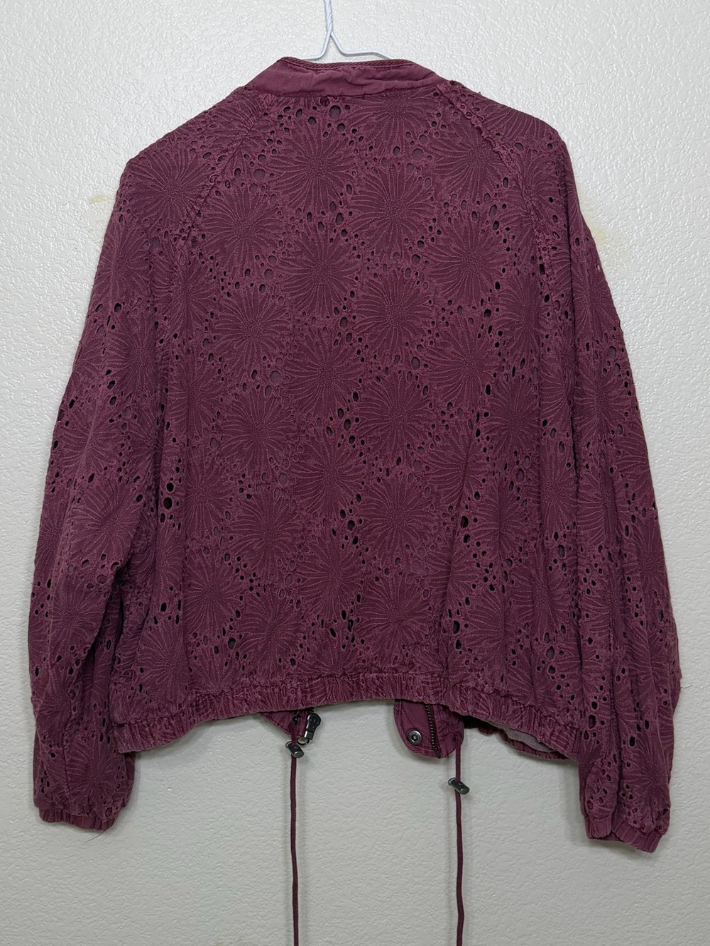 Free People Daisy Jane Bomber Jacket Eyelet Raspberry Purple Slouchy Oversized S - Picture 3 of 16